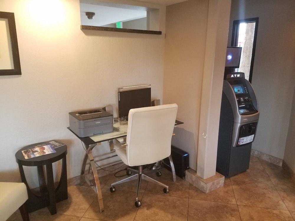 Infinity Inn & Suites Темпе Екстериор снимка