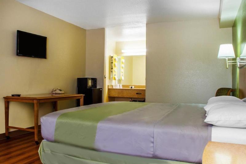 Infinity Inn & Suites Темпе Екстериор снимка